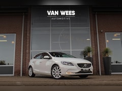 Volvo V40 - 1.6 T2 | 1e eigenaar | 17 inch| Cruise control | Climate control | Sportstuur | Origineel