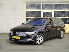 Volkswagen Passat Variant - 1.5 TSI 150PK Automaat Comfort Business BJ2020 | Lmv 16" | Led V+A | Navi | Keyless entry