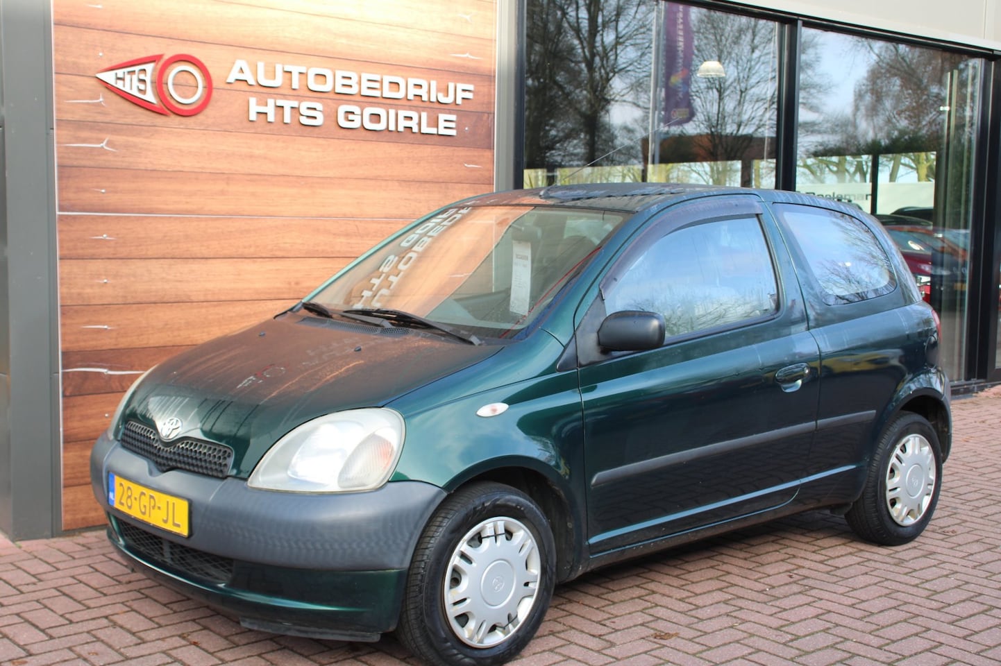 Toyota Yaris - 1.0-16V VVT-i Terra 1.0-16V VVT-i Terra - AutoWereld.nl