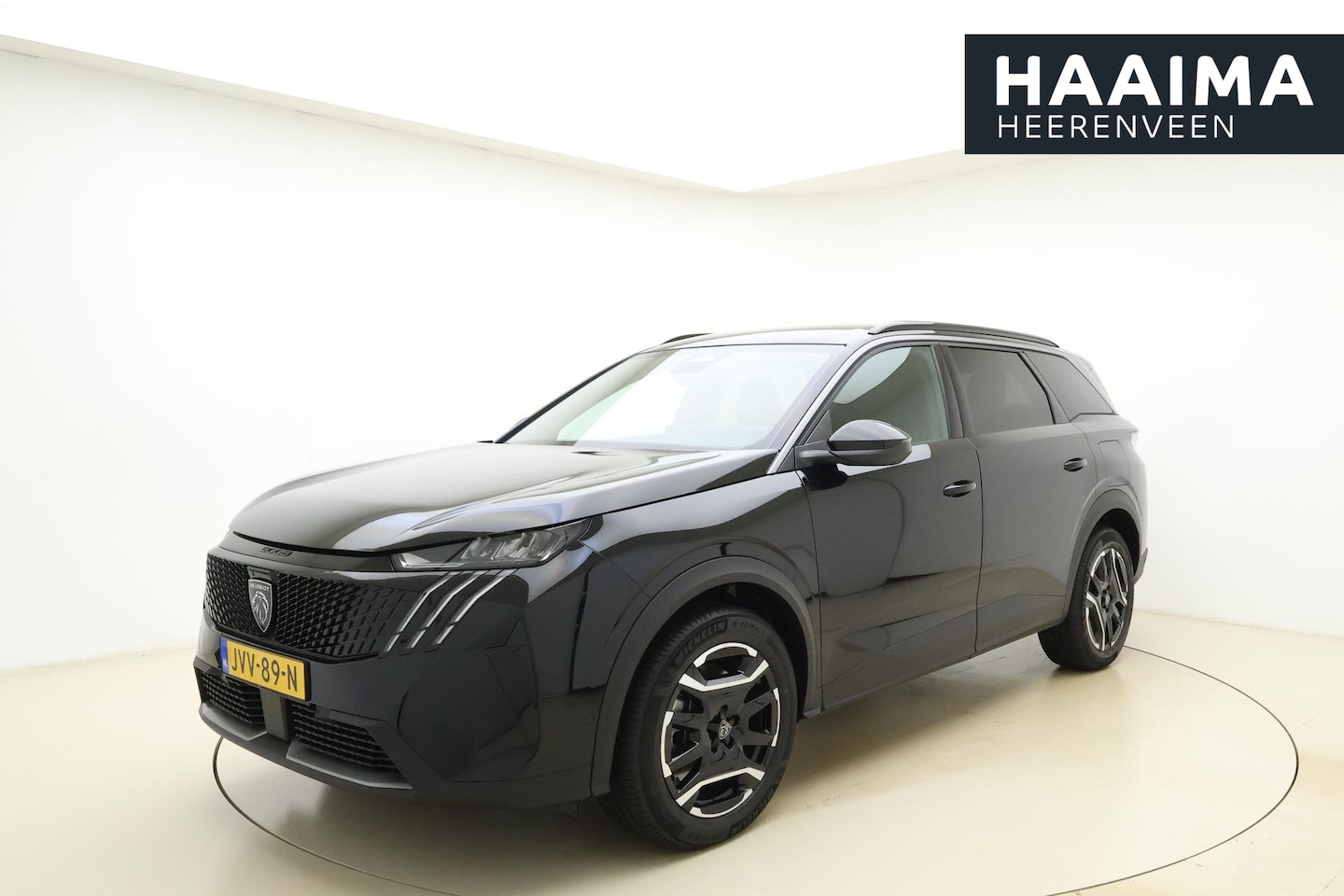 Peugeot 5008 - 1.6 Plug-in Hybrid 195 Allure | Apple Carplay | Keyless | 19" velg | Stoelverw. | Navigati - AutoWereld.nl