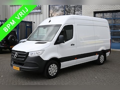 Mercedes-Benz Sprinter - 317 CDI L2H2 3500 kg trekhaak, MBUX met camera, Etc