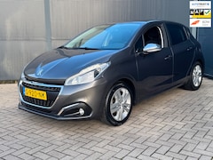Peugeot 208 - 1.2 PureTech Signature / Navi / Nap