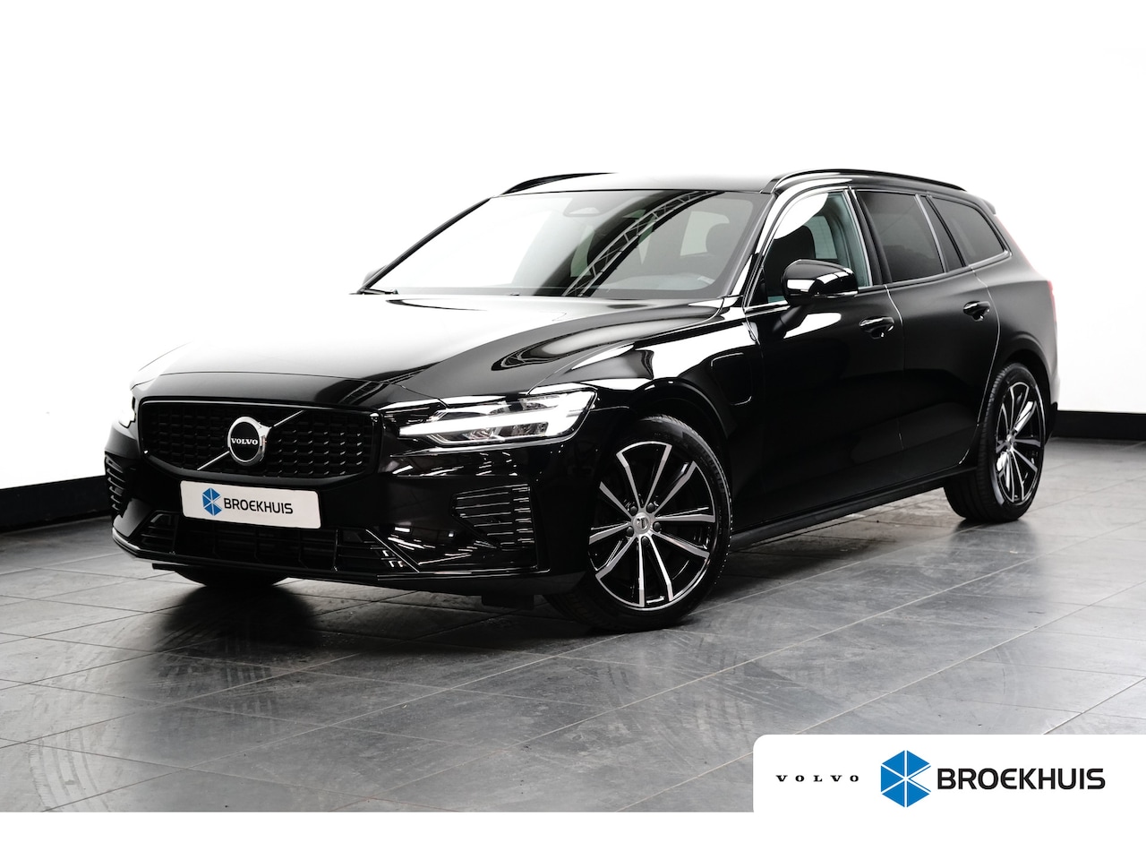 Volvo V60 - T8 Recharge AWD Plus Dark | Long Range | Nappa Sportstoel | Camera | Elek Stoel | Keyless - AutoWereld.nl