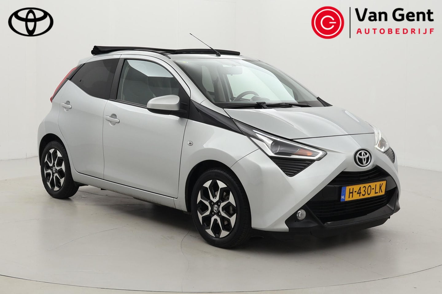 Toyota Aygo - 1.0 VVT-i x-joy | Elektrisch vouwdak | Apple Carplay / Android Auto | Clima | Camera | 15 - AutoWereld.nl