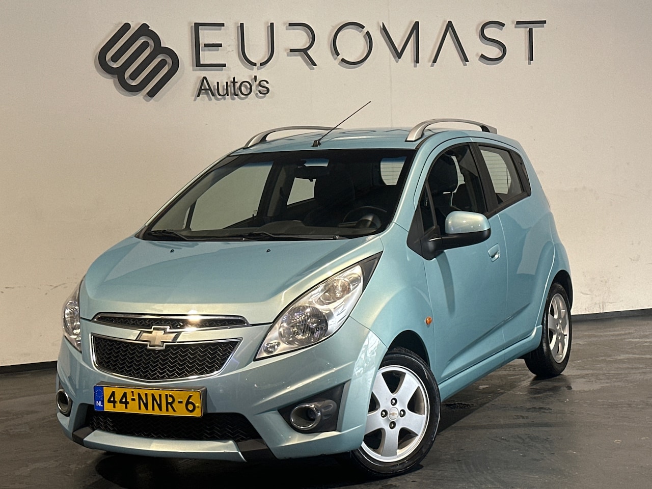 Chevrolet Spark - 1.2 16V LT Airco Nieuw apk LMV Elekt. pakket - AutoWereld.nl
