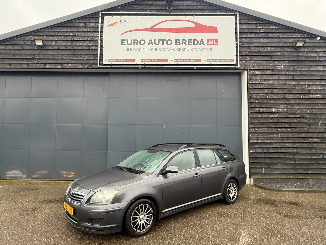 Toyota Avensis Wagon - 1.8 VVTi Terra 1.8 VVTi Terra - AutoWereld.nl
