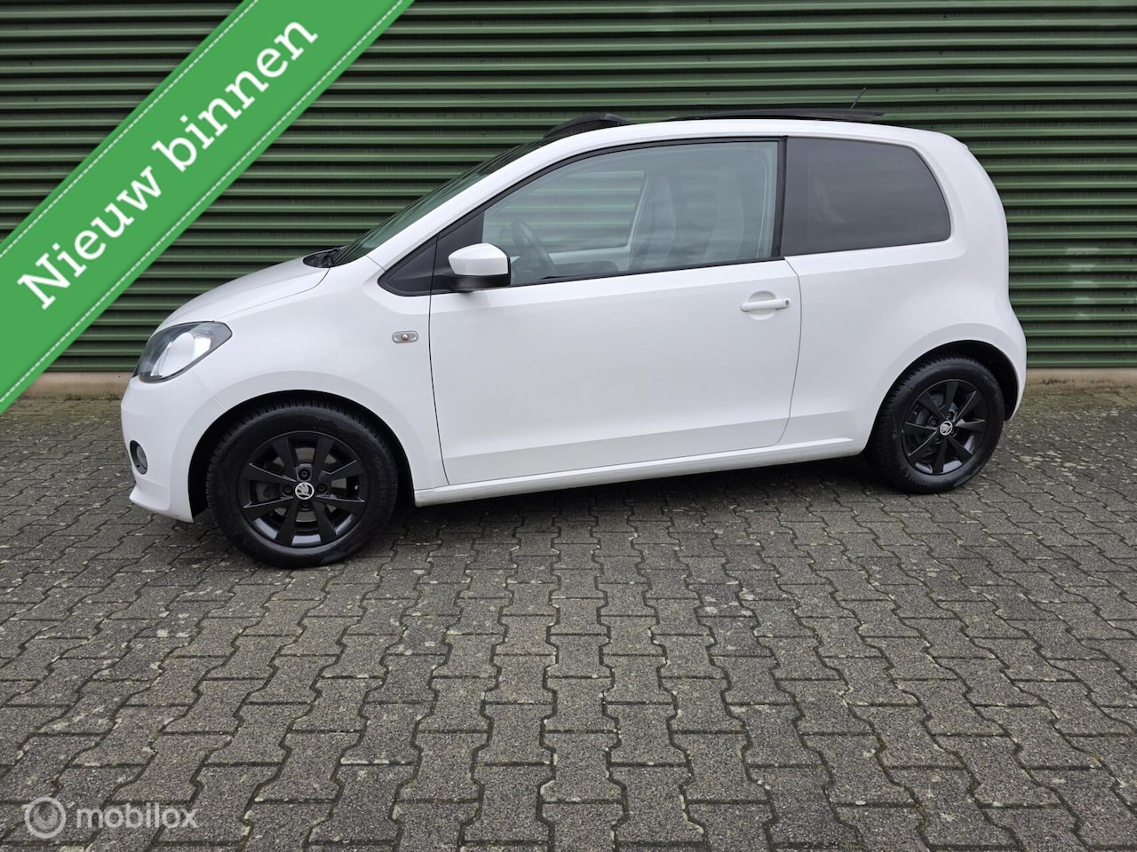 Skoda Citigo - 1.0|Panoramadak|Airco|Cruisecontrol|PDC - AutoWereld.nl
