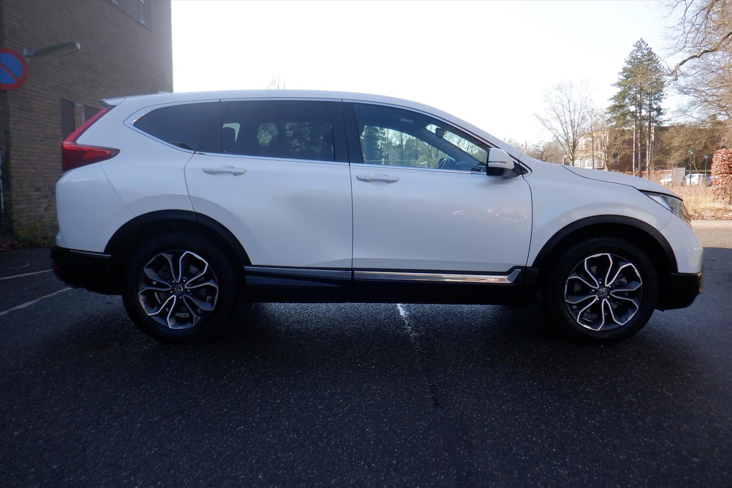 Honda CR-V - 2.0 HYBRID 184pk 2WD E-CVT Elegance-34.000 km - AutoWereld.nl