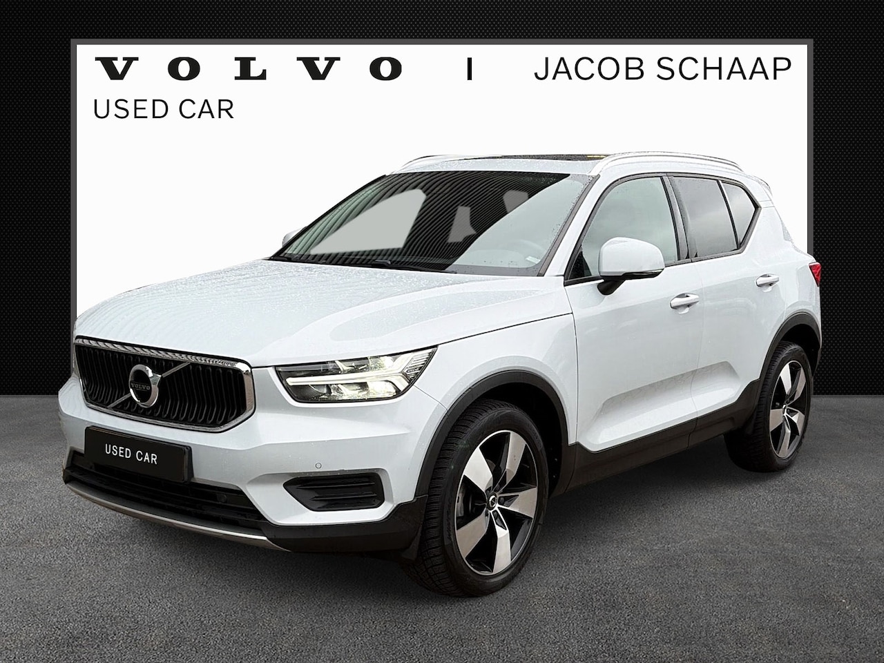 Volvo XC40 - 1.5 T3 Momentum Pro / Panoramdak / Lederen bekleding / 19" Velgen / - AutoWereld.nl