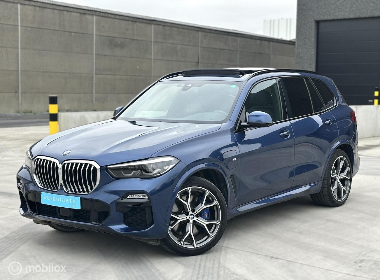BMW X5 - xDrive45e 2021 M Pack 72180km - AutoWereld.nl