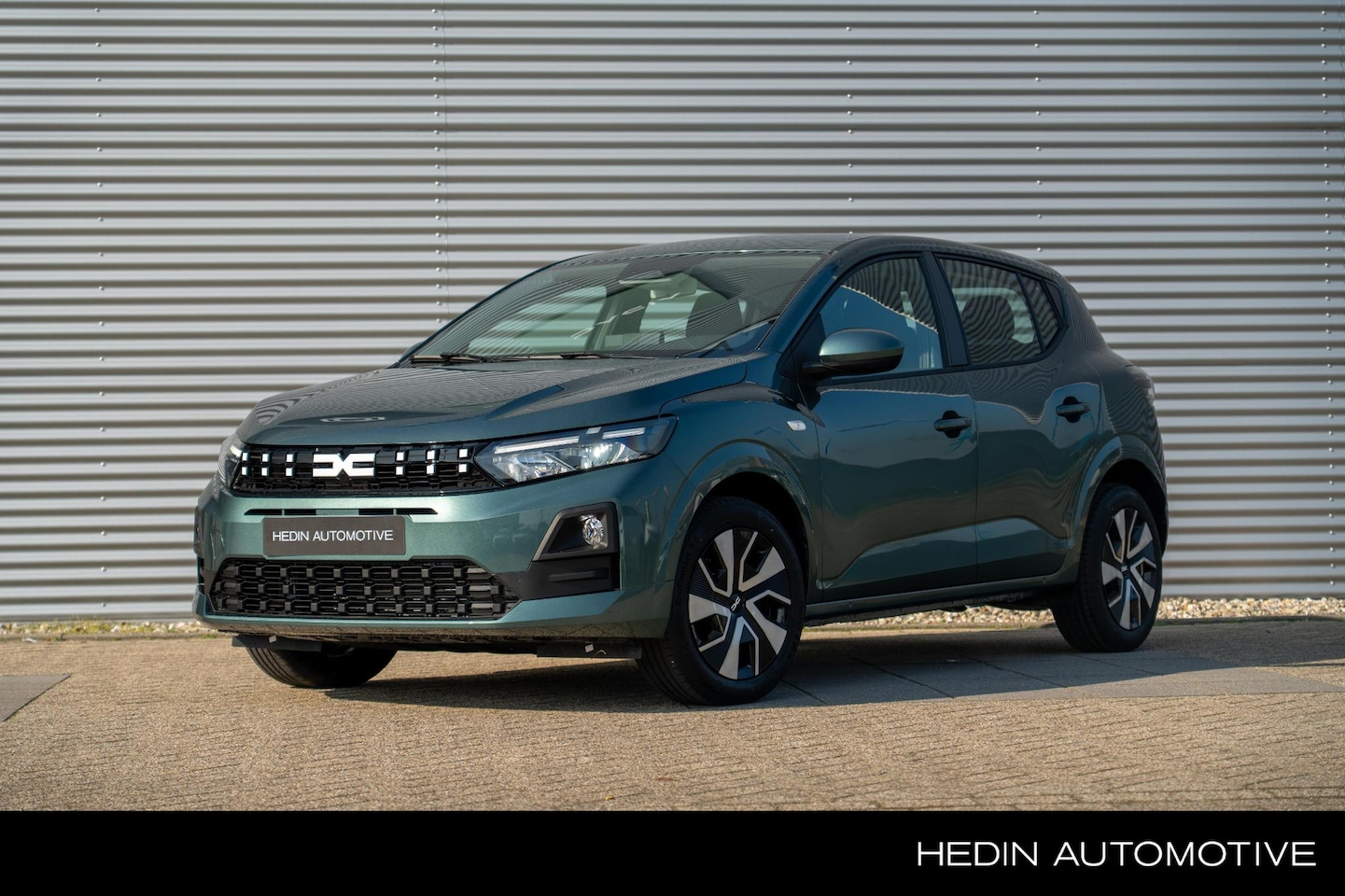 Dacia Sandero - 1.0 TCe 100 expression | Achteruitrijcamera | Apple Carplay/Android Auto | Parkeersensor a - AutoWereld.nl