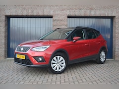 SEAT Arona - 1.0 TSI H6 116pk Style Business Intense | Stoelverwarming | Camera | LED | Keyless | Carpl