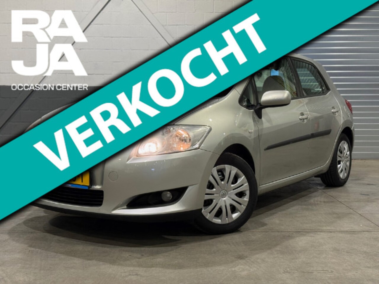Toyota Auris - 1.6-16V Sol Automaat Cruise Clima Dealeronderhouden Trekhaak - AutoWereld.nl