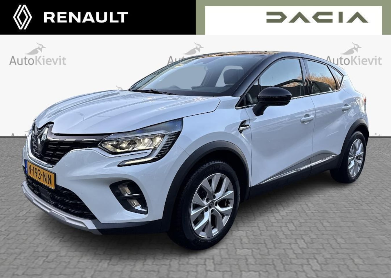 Renault Captur - 1.3 TCe 130 EDC Intens - Schuif / Kantel Dak / Automaat / All Season - AutoWereld.nl