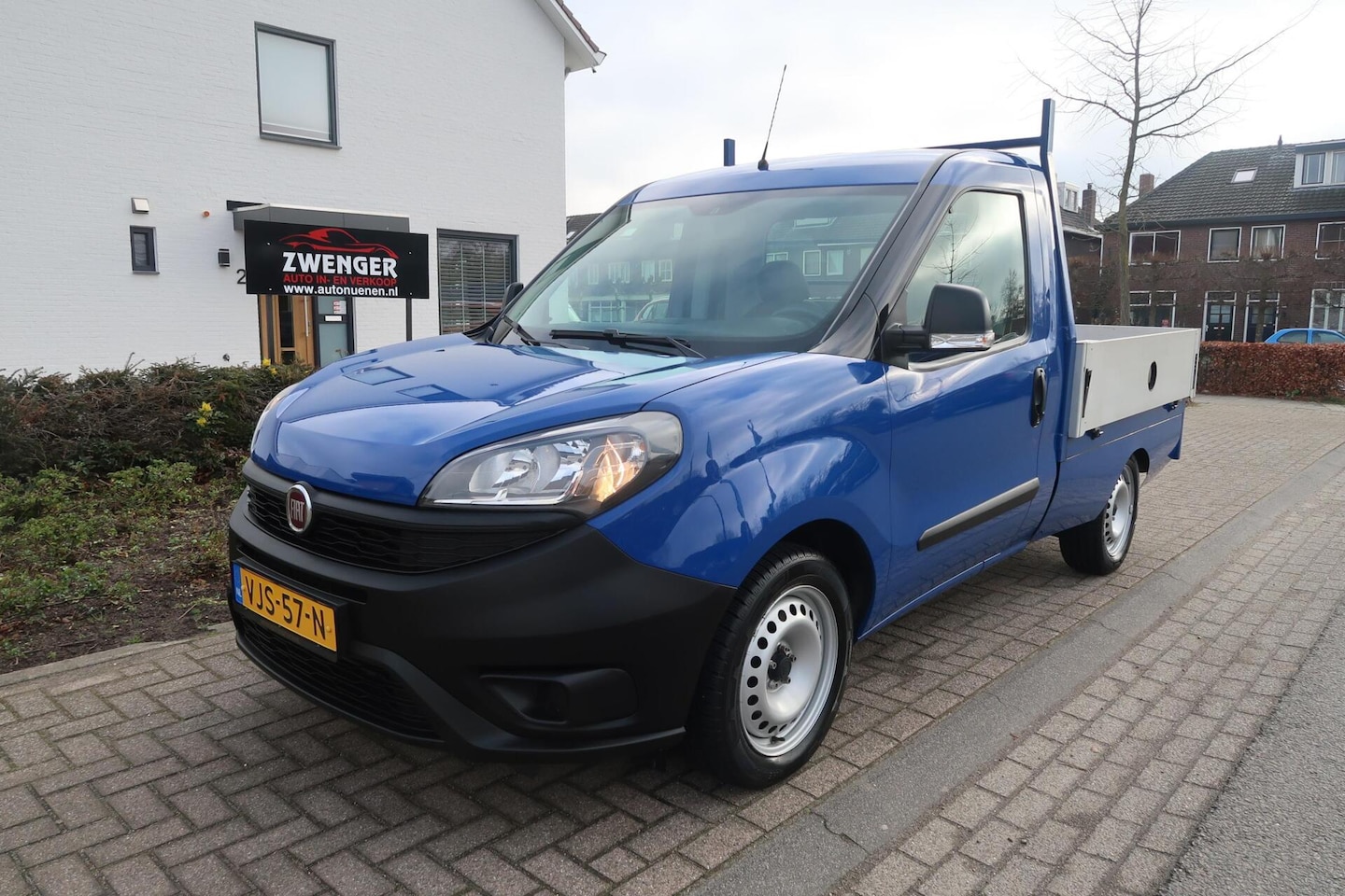 Fiat Doblò Cargo - 1.6 MJ Bakwagen|AIRCO|BLUETOOTH|1E EIGENAAR|105PK UITVOERING - AutoWereld.nl