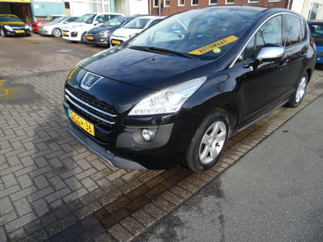 Peugeot 3008 - apk 11.26 airco 2.0 HDiF HYbrid4 B.L autm - AutoWereld.nl