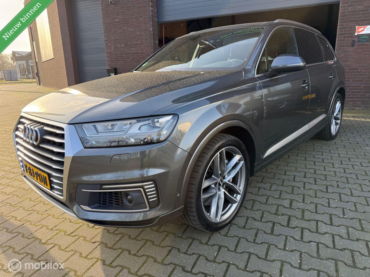 Audi Q7 - 3.0 TDI e-tron quattro Sport S-Line grijskenteken - AutoWereld.nl