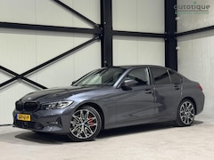 BMW 3-serie - 330e eDrive Advantage | navi | led | sfeer verlichting | SOH 93% |