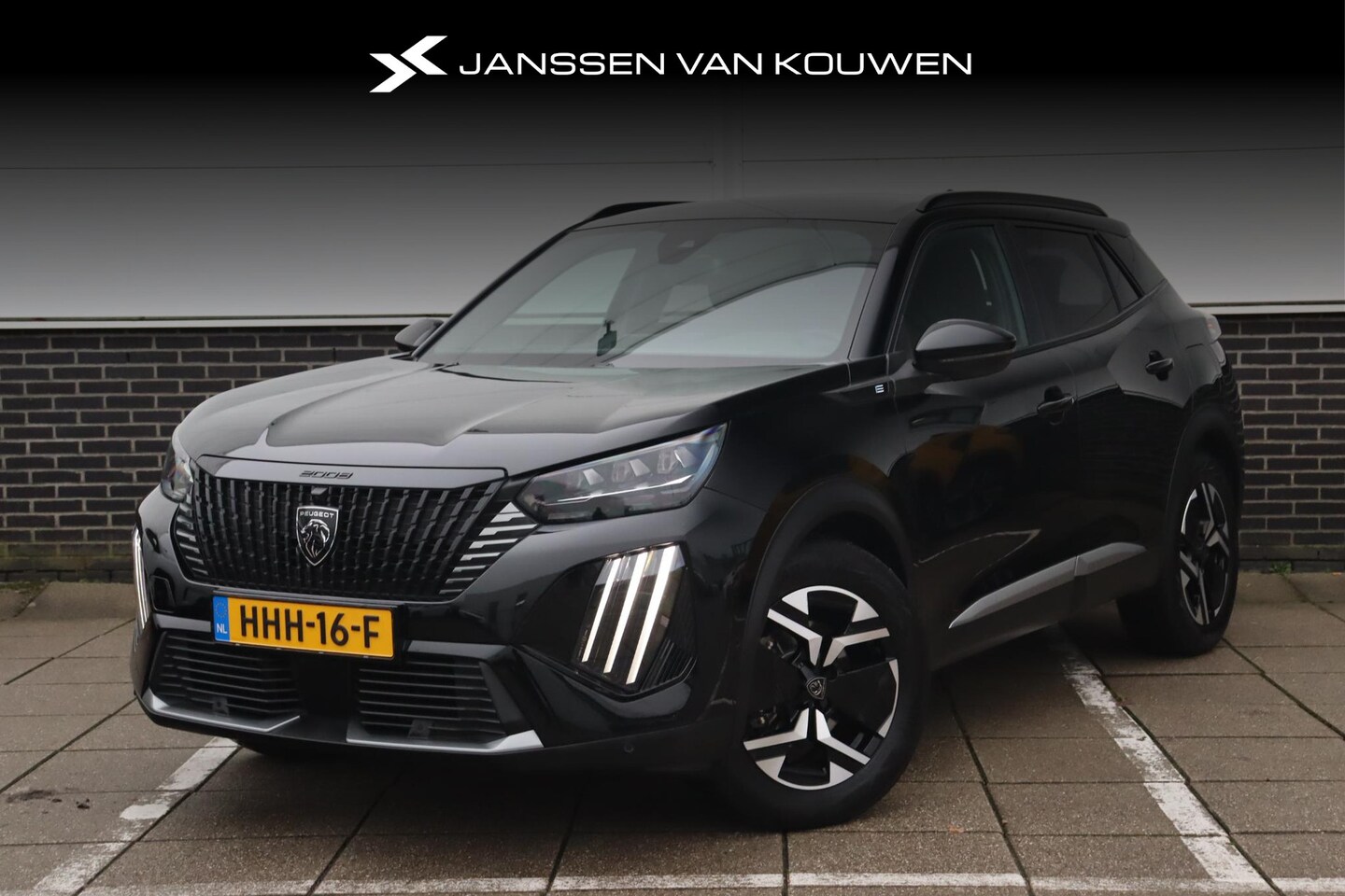 Peugeot e-2008 - EV GT Avantage 54 kWh Alcantara/ Stoelverwarming  /Warmtepomp / Achteruitrijcamera - AutoWereld.nl