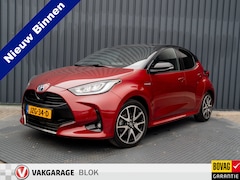 Toyota Yaris - 1.5 Hybrid Executive | Bi-Tone | 17'' | Stoelverw. | Apple Carplay/ Android Auto | Prijs R