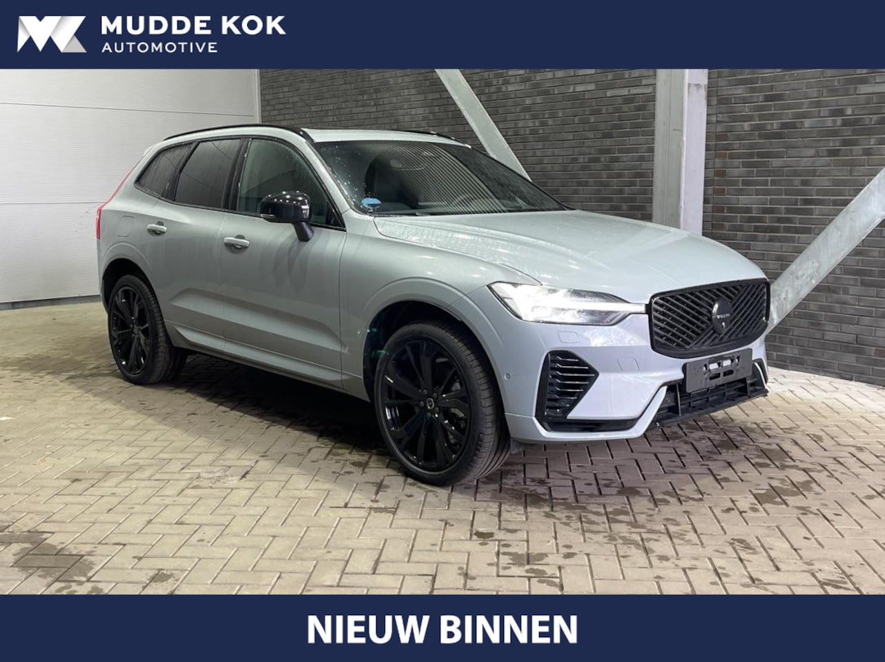 Volvo XC60 - T6 Plug-in hybrid Plus Black Edition | Trekhaak | Panoramadak | Head-Up | 360 Camera | Sto - AutoWereld.nl