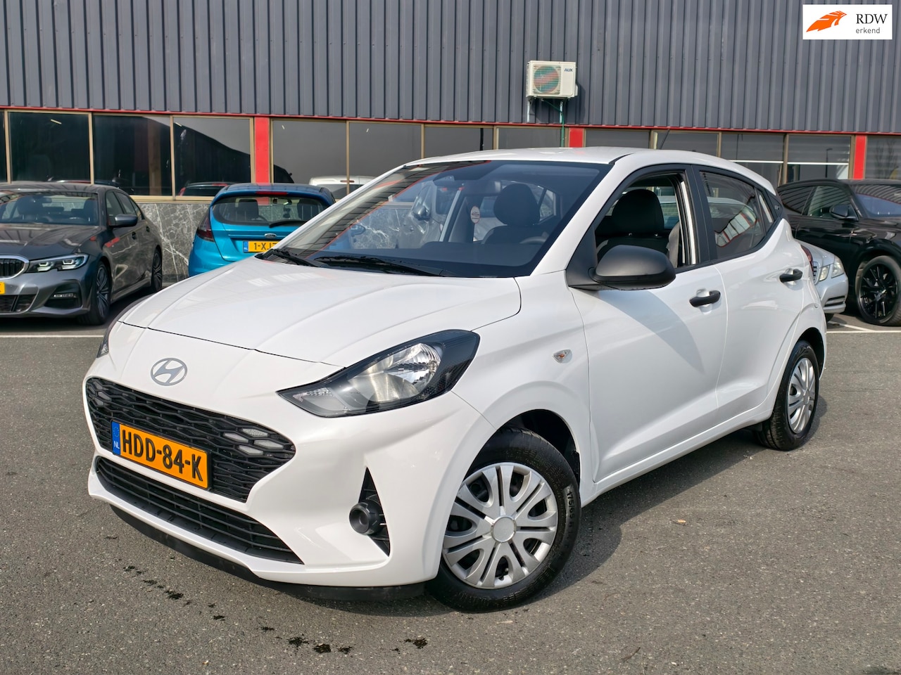 Hyundai i10 - 1.0 Comfort / NAP / LAGE KM / VITUAL COCKPIT / CAMERA / NAVI / AIRCO / - AutoWereld.nl