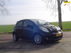 Toyota Yaris - 1.3 VVTi Dynamic / Airco / NAP