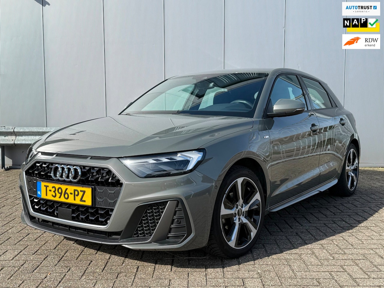 Audi A1 Sportback - 25 TFSI S-Line | 2x S-Line | Apple Car Play | Camera | Cruise Control | BTW Auto! - AutoWereld.nl