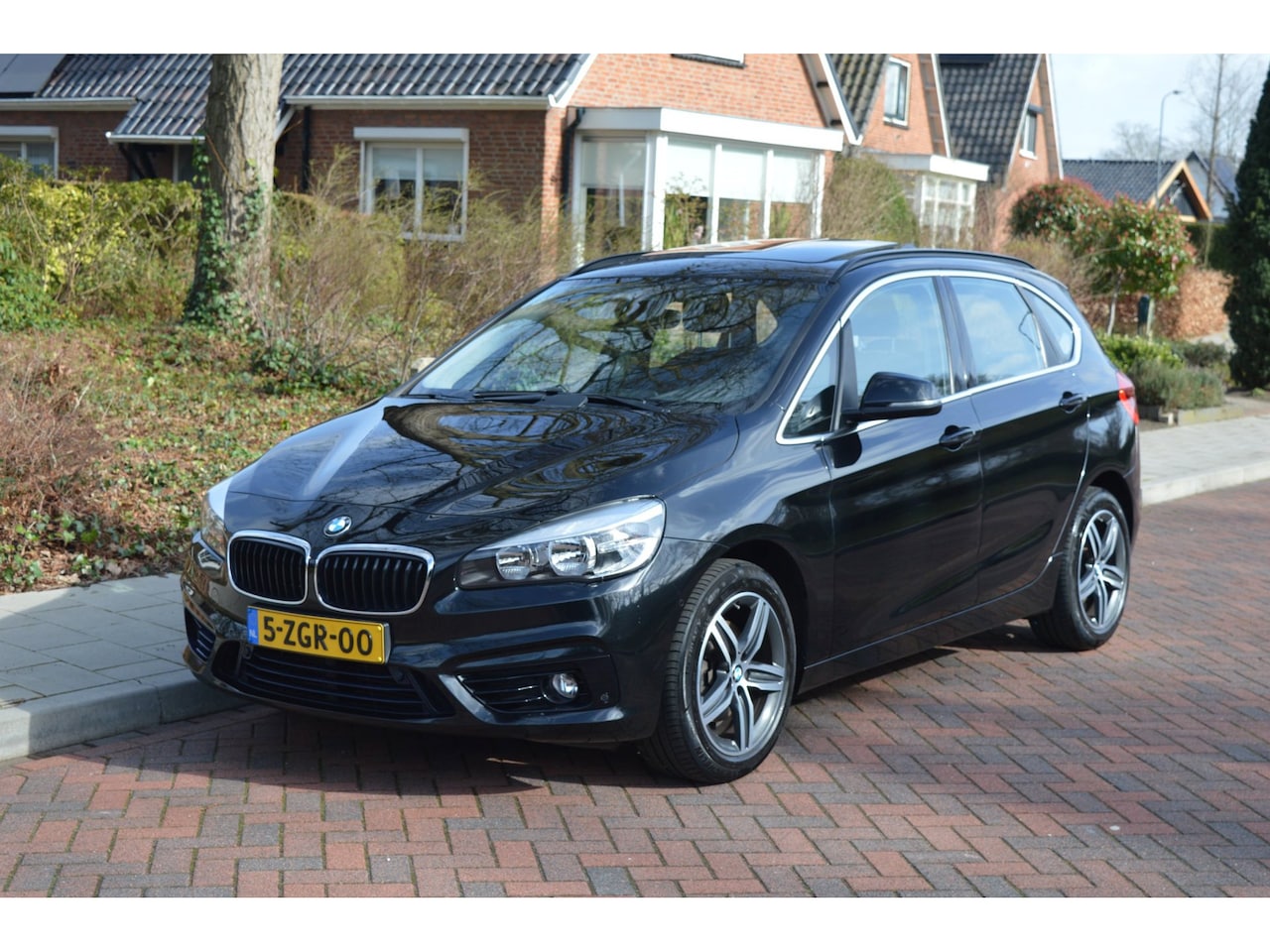 BMW 2-serie Active Tourer - 218d Exe Org NL/NAP1ste-eigenaar/panodak/afn-haak - AutoWereld.nl