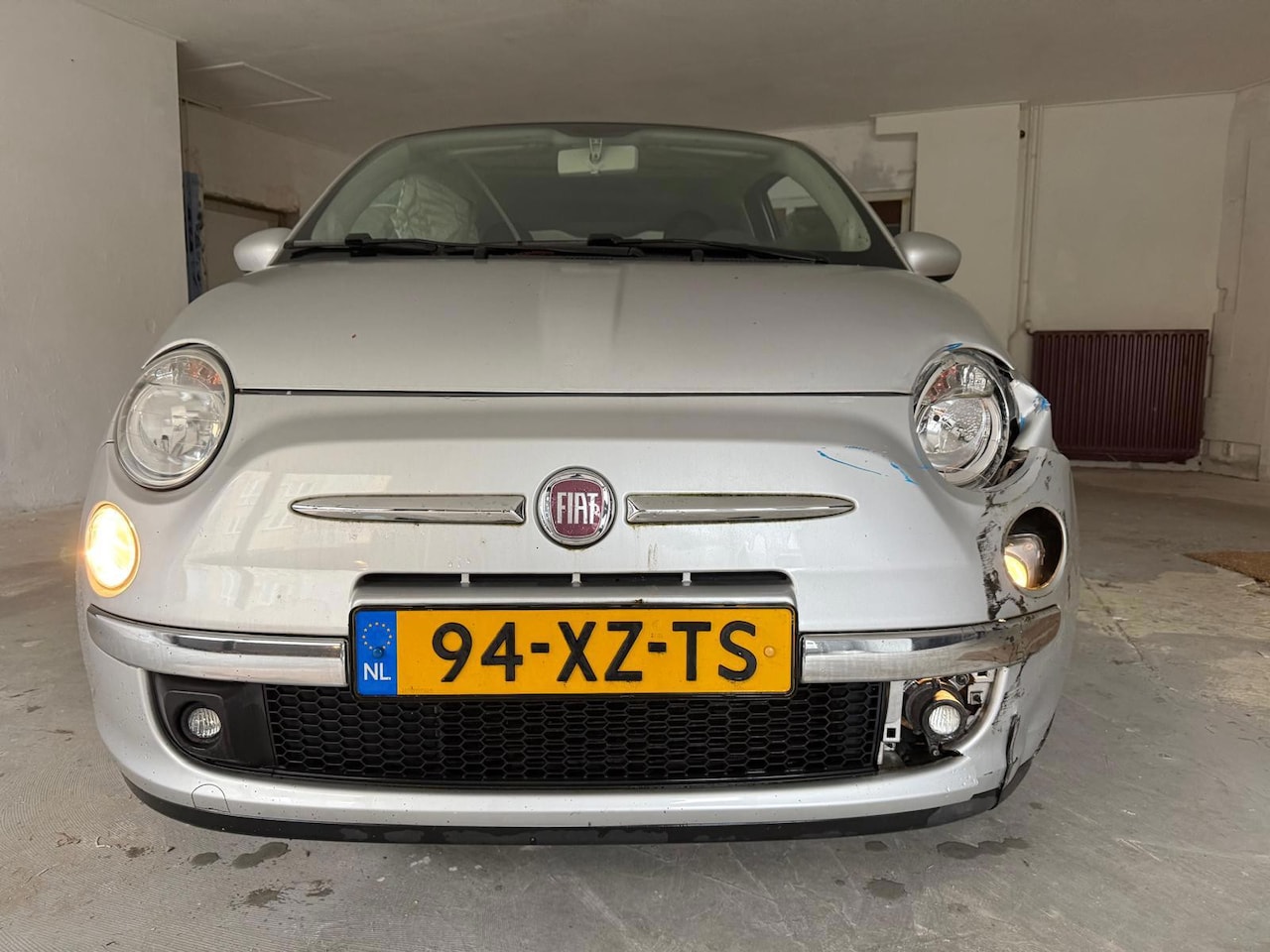 Fiat 500 - 1.4-16V Lounge lichte Schade - AutoWereld.nl
