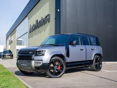 Land Rover Defender 110 - 2.0 P400e 110 Dynamic HSE | Milltek uitlaat | Matt wrap | trekhaak | Schuif-/ kantel dak |