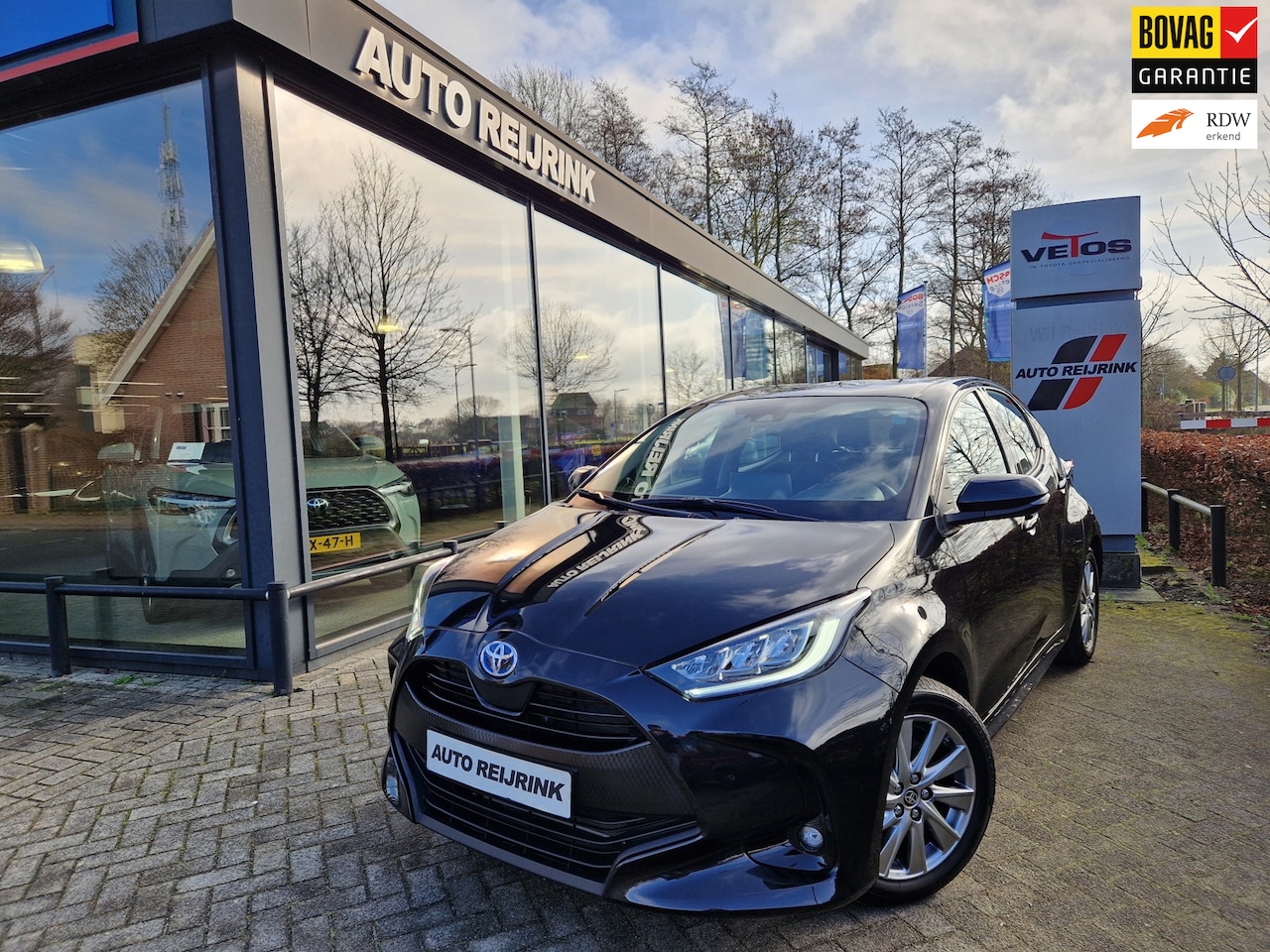 Toyota Yaris - 1.5 Hybrid Active Technology/TREKHAAK AFNB/KEYLESS/STUUR-EN STOELVERW/CARPLAY/LMV - AutoWereld.nl