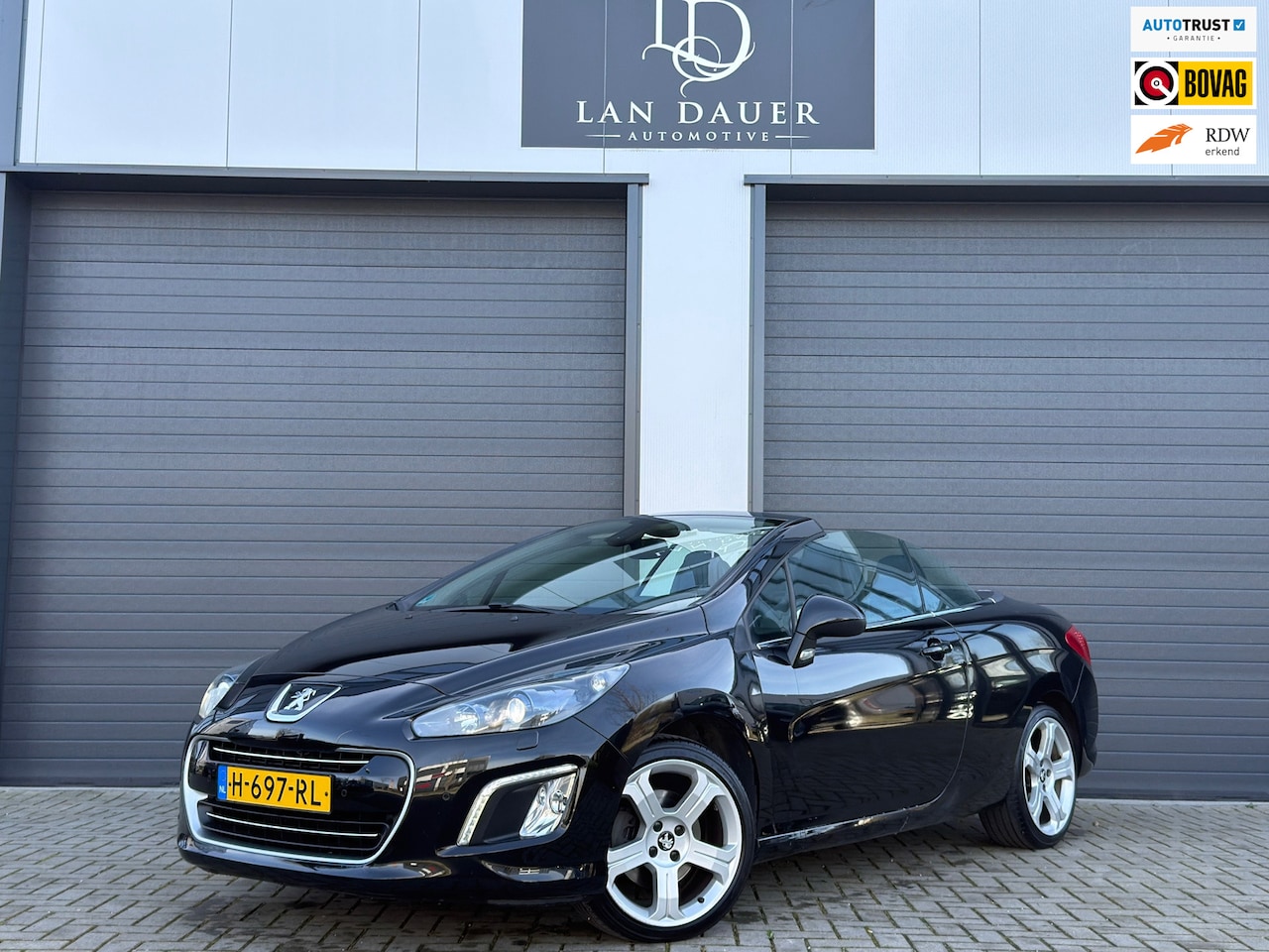 Peugeot 308 CC - 1.6 THP Sport Pack / CABRIO / AUTOMAAT / STOELVERWARMING / TREKHAAK / FACTUREN EN ONDERHOU - AutoWereld.nl