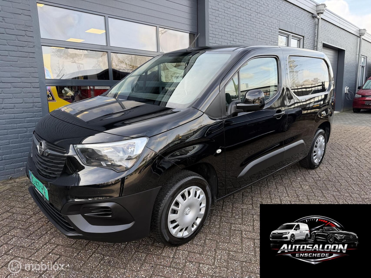 Opel Combo - 1.2 Turbo 08-2020 100.000 km Airco, El. Ramen, - AutoWereld.nl