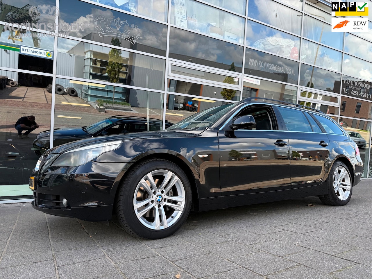 BMW 5-serie Touring - 525i High Executive 525i High Executive - AutoWereld.nl