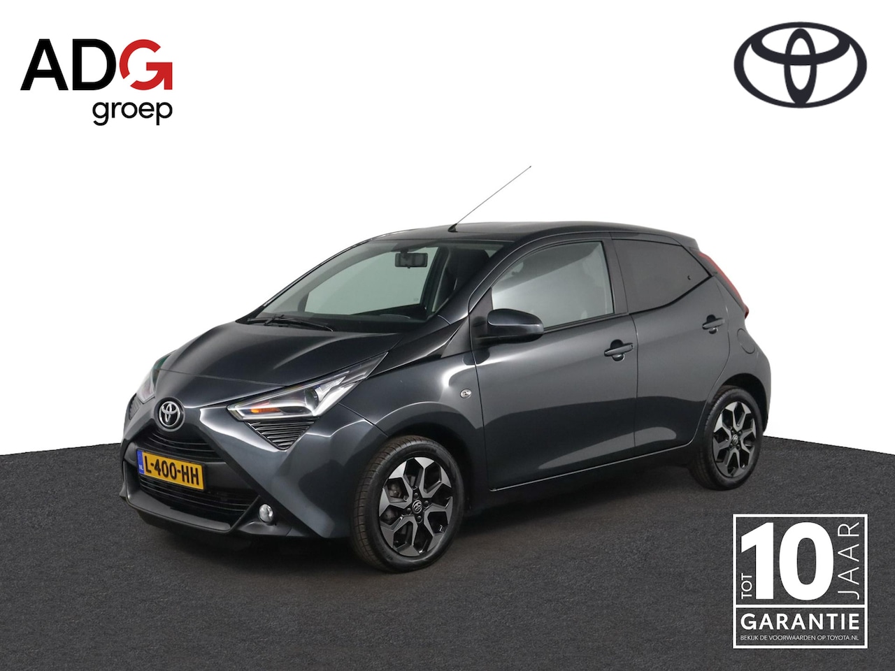 Toyota Aygo - 1.0 VVT-i x-joy | Apple Carplay/Android Auto | Stoelverwarming | Parkeercamera | Climate C - AutoWereld.nl