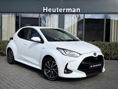 Toyota Yaris - 1.5 Hybrid Dynamic Camera/ Privacy glas