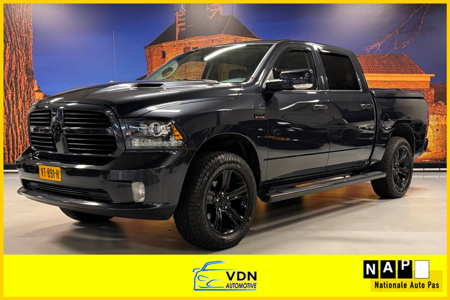 Dodge Ram 1500 - 5.7 V8 4x4 Quad Cab 6'4 Schuifdak Leer LPG-G3 - AutoWereld.nl