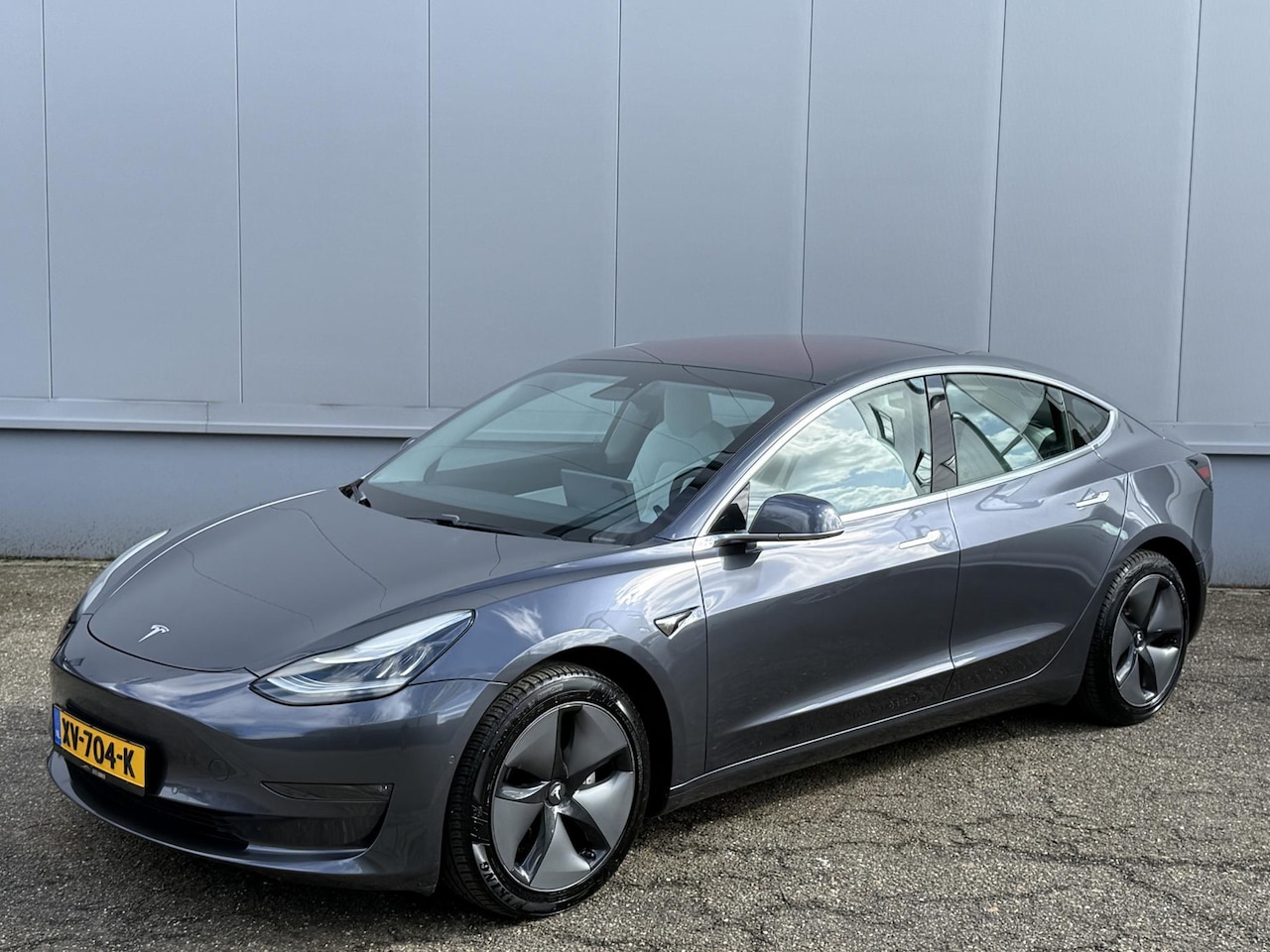 Tesla Model 3 - Long Range RWD Long Range AWD 75 kWh Automaat FSD Autopilot Panodak Leder Stoel- Achterbankverwarming Cam - AutoWereld.nl