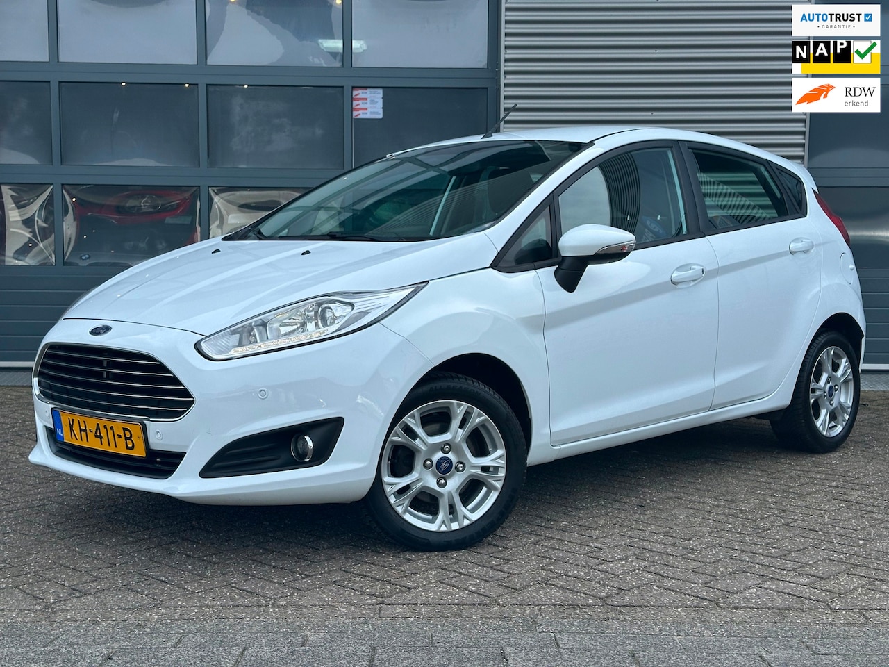 Ford Fiesta - 1.0 Style Ultimate | CRUISECR | Navi | Airco | PDC - AutoWereld.nl