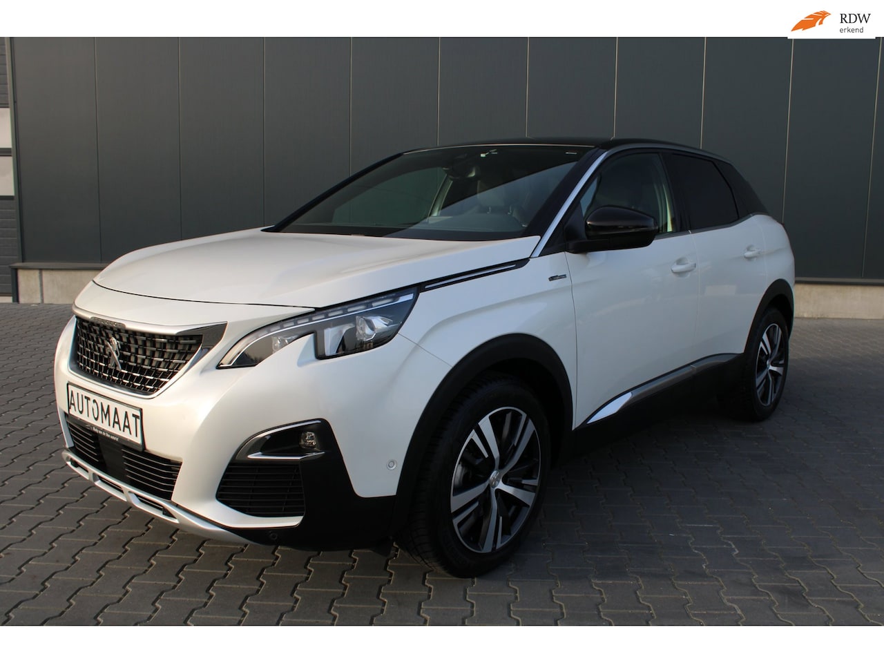 Peugeot 3008 - 1.2 PureTech GT Line TREKHAAK AFNEEMBARE KOGEL - AutoWereld.nl