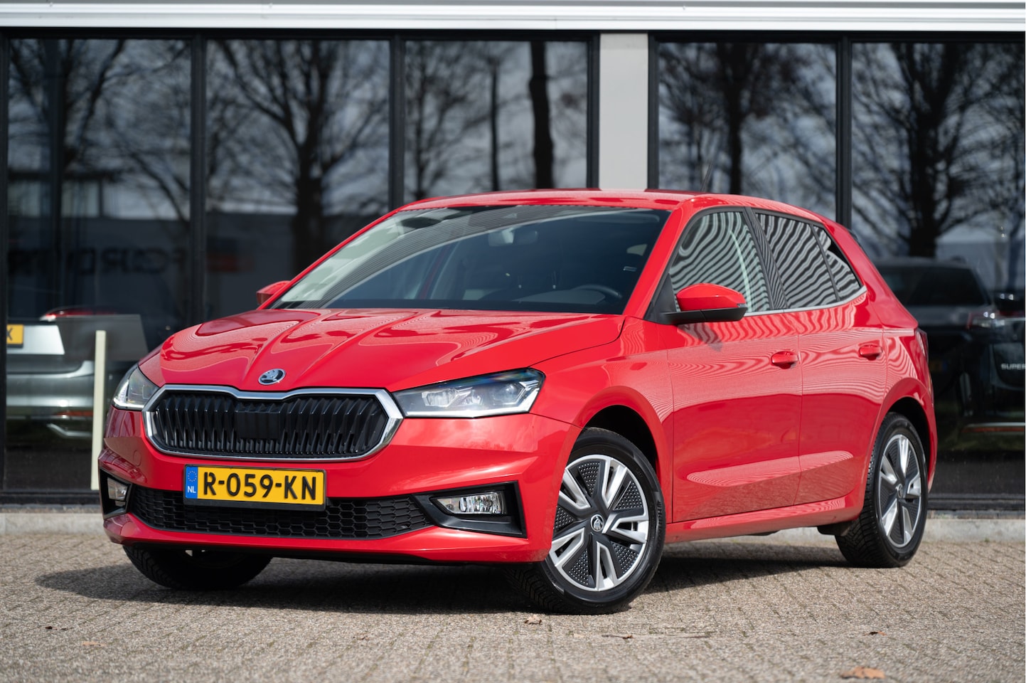 Skoda Fabia - 1.0 TSI 110pk Style | Camera | Keyless | Full LED | Side Assist | Stoel- stuurverw. - AutoWereld.nl