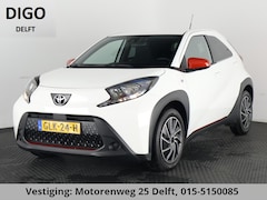 Toyota Aygo X - 1.0 VVT-i Play 1e EIG SPECIAL EDITION GARANTIE 10-2034. CARPLAY NAVIGATIE. ADAPTIEVE CRUIS