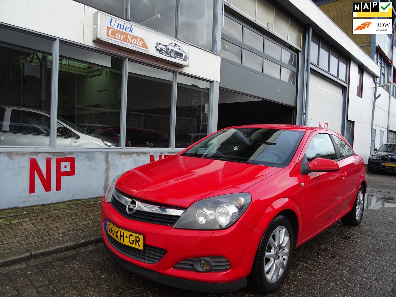 Opel Astra GTC - 1.6 Temptation 1.6 Temptation - AutoWereld.nl