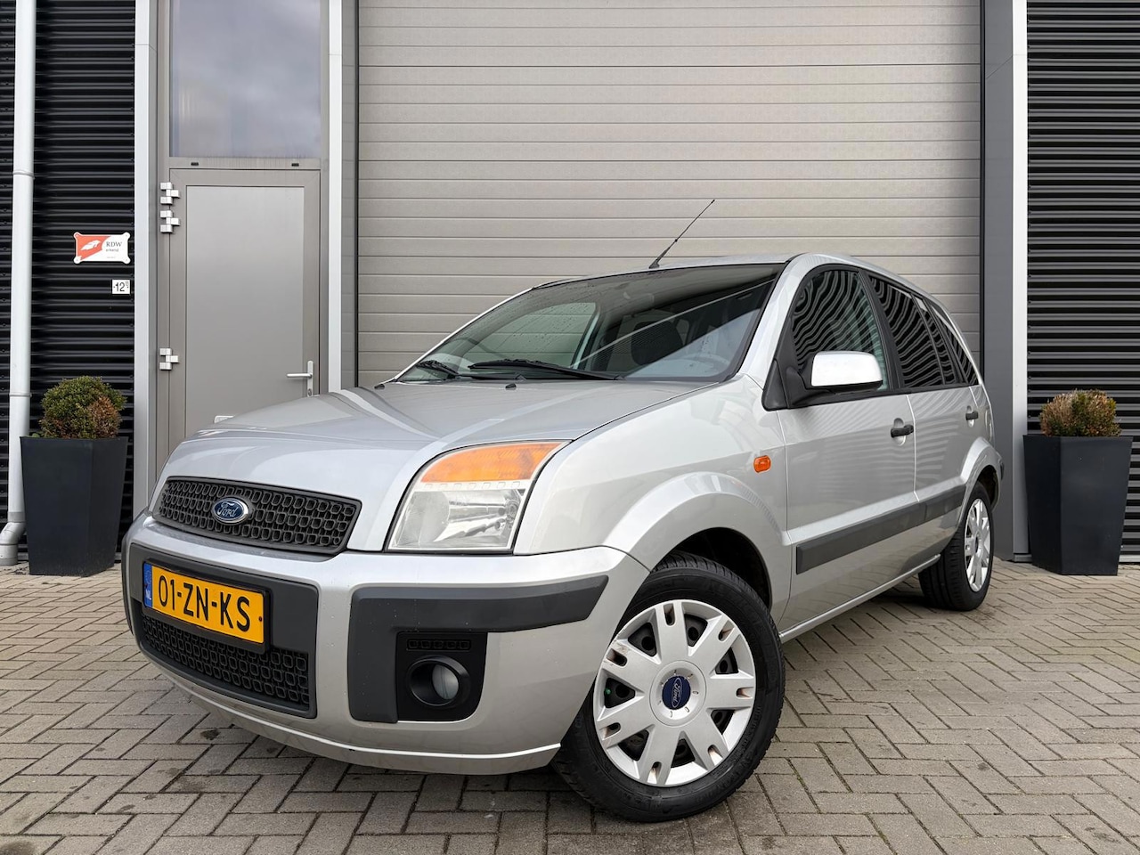Ford Fusion - 1.4-16V Style/1e Eigenaar/Dealer onderhouden/92.934 KM/Airco/ - AutoWereld.nl