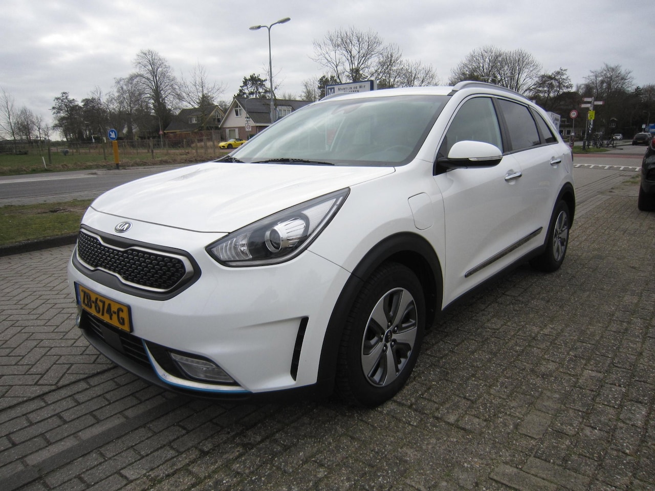 Kia Niro - 1.6 GDi PHEV DynamicPlusLine laadkabel - AutoWereld.nl