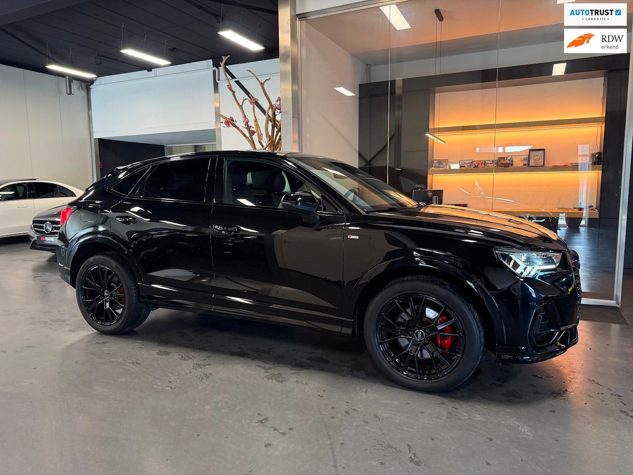 Audi Q3 Sportback - 45 TFSI e S Line Edition RS Design Sfeerverl. - AutoWereld.nl