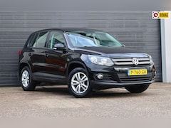 Volkswagen Tiguan - 1.4 TSI Sport&Style Clima/PDC/Navi/Netjes/Trekhaak