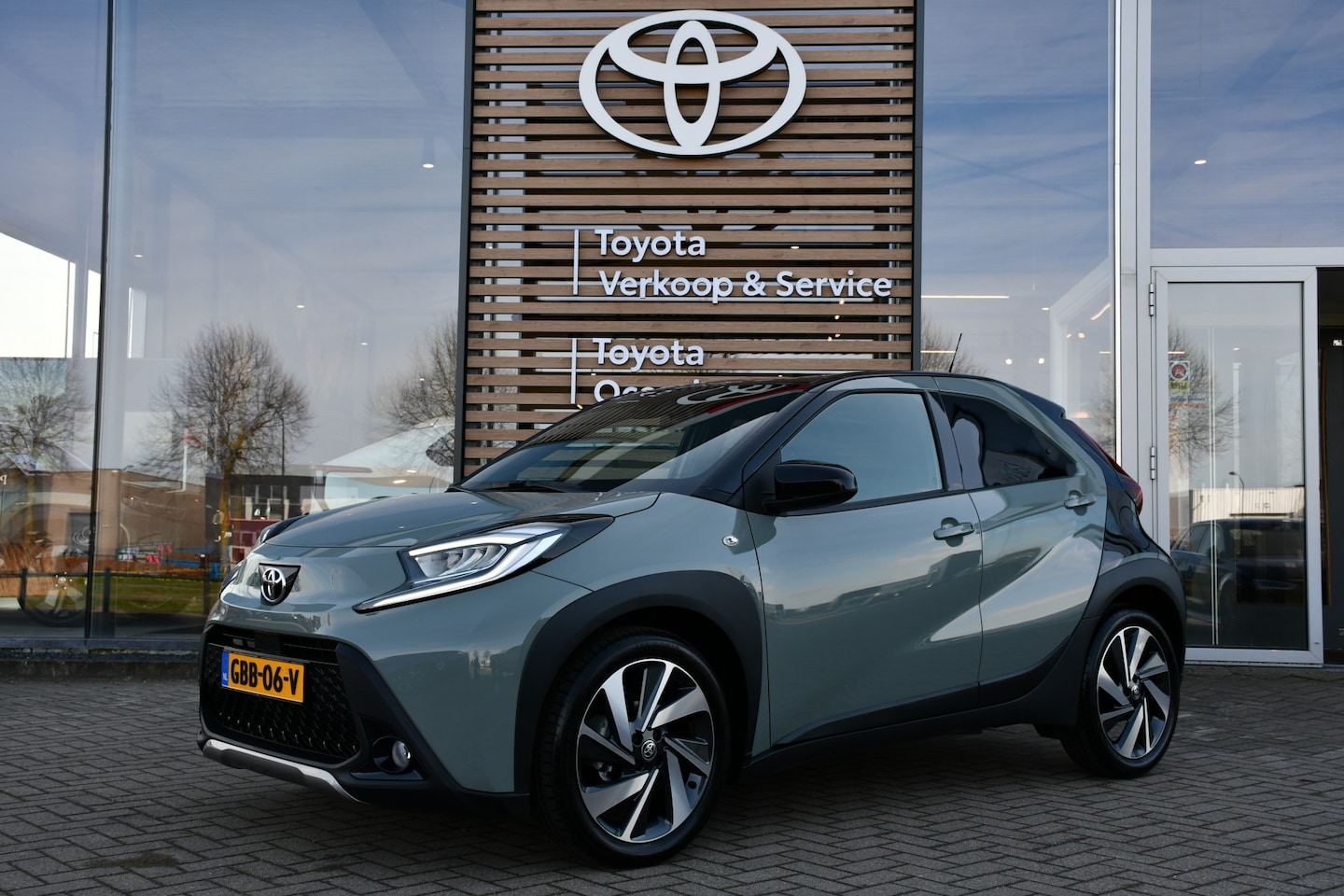 Toyota Aygo X - 1.0 VVT-i MT Envy 72pk | Groot scherm | LED-koplampen | Apple Carplay/Android Auto | NL-au - AutoWereld.nl