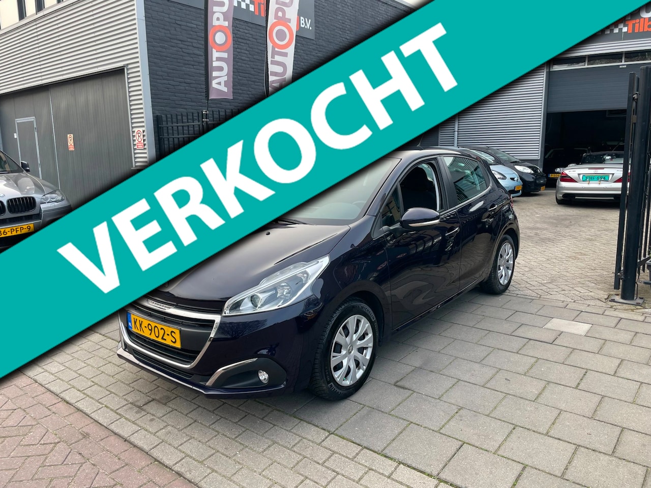 Peugeot 208 - 1.2 PureTech Blue Lion 2e Eig! Trekhaak Airco NAP APK - AutoWereld.nl